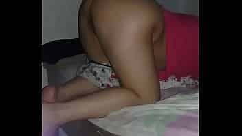 Holly bonbon deja que el loco reviente sus pliegues